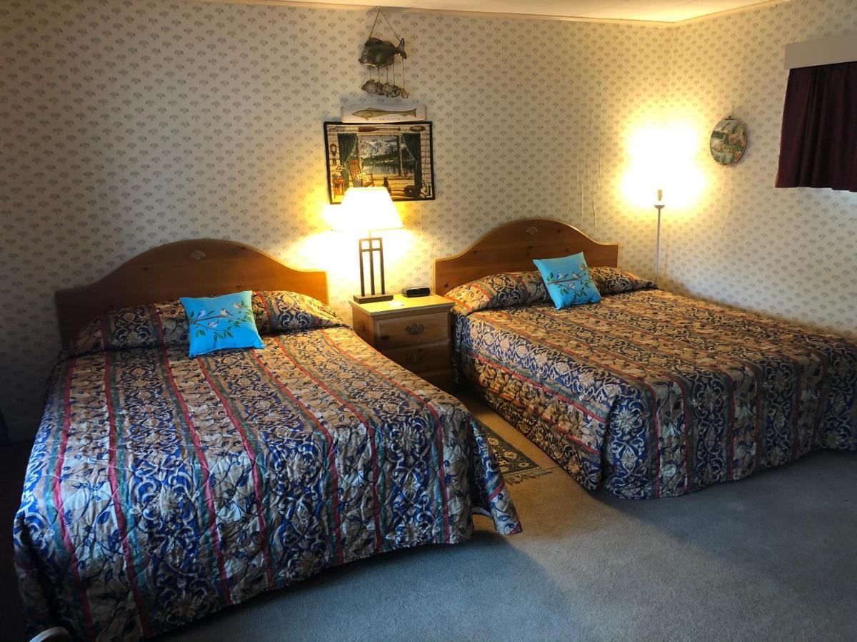 Wells River Motel Bagian luar foto